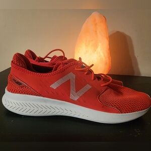 NEVER WORN New Balance Women's Sneaker Size 11D